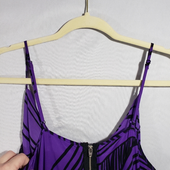 Yumi Kim ourple and black abstract print Sleeveless dress with pockets. Medium - Picture 7 of 7